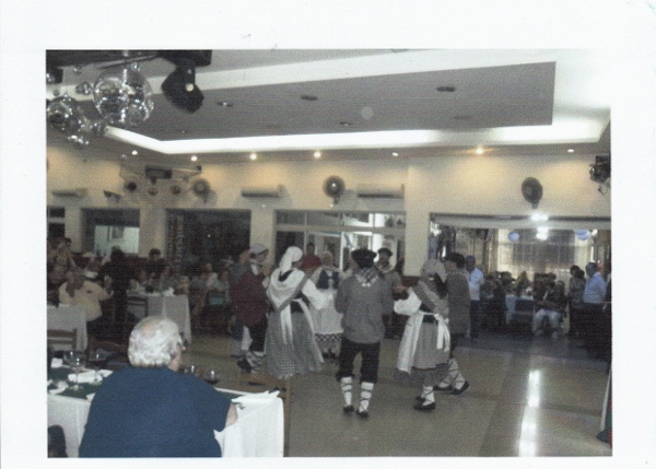 Imagen de archivo de una fiesta organizada por el Centro Euskaro, en este caso con ocasión del Día del Euskera del pasado mes de diciembre (fotoEE)